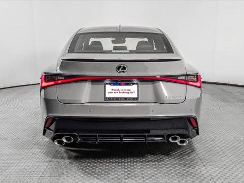 Used 2022 Lexus IS 500 image 7
