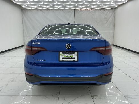 Used 2023 Volkswagen Jetta Sport FWD image 10