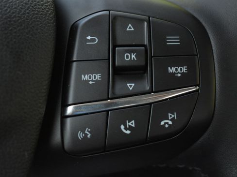New 2026 Ford Maverick XLT w/ XLT Luxury Package FWD image 21
