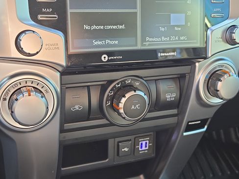 Used 2022 Toyota 4Runner TRD Sport image 27