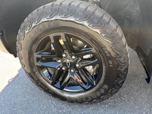 Used 2024 Chevrolet Silverado 1500 LT Trail Boss w/ Protection Package image 37