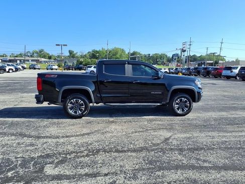Used 2021 Chevrolet Colorado Z71 AWD/4WD image 4
