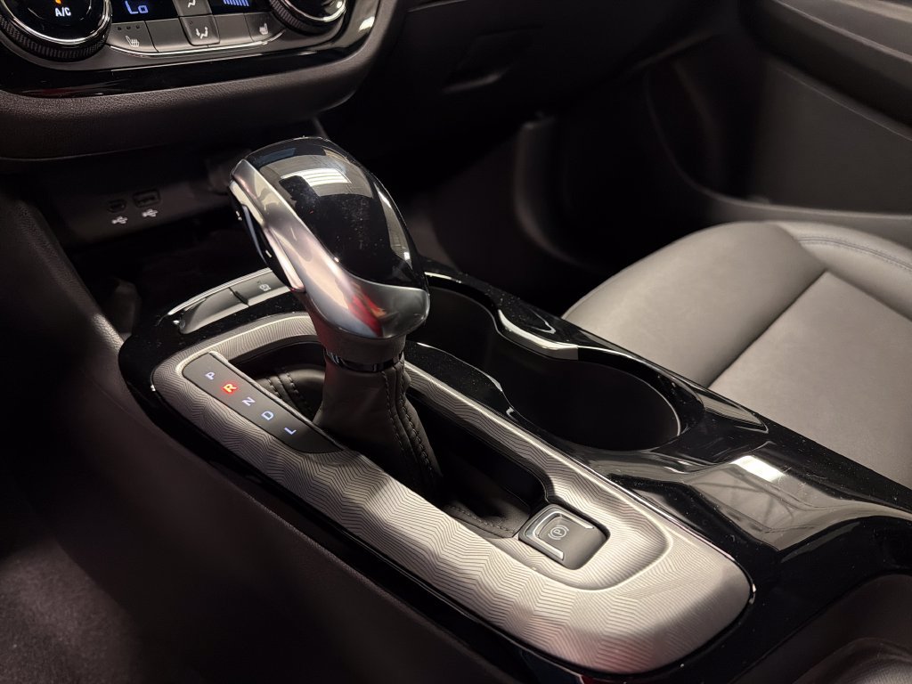 New 2026 Buick Envista Sport Touring w/ Convenience I Package FWD image 38