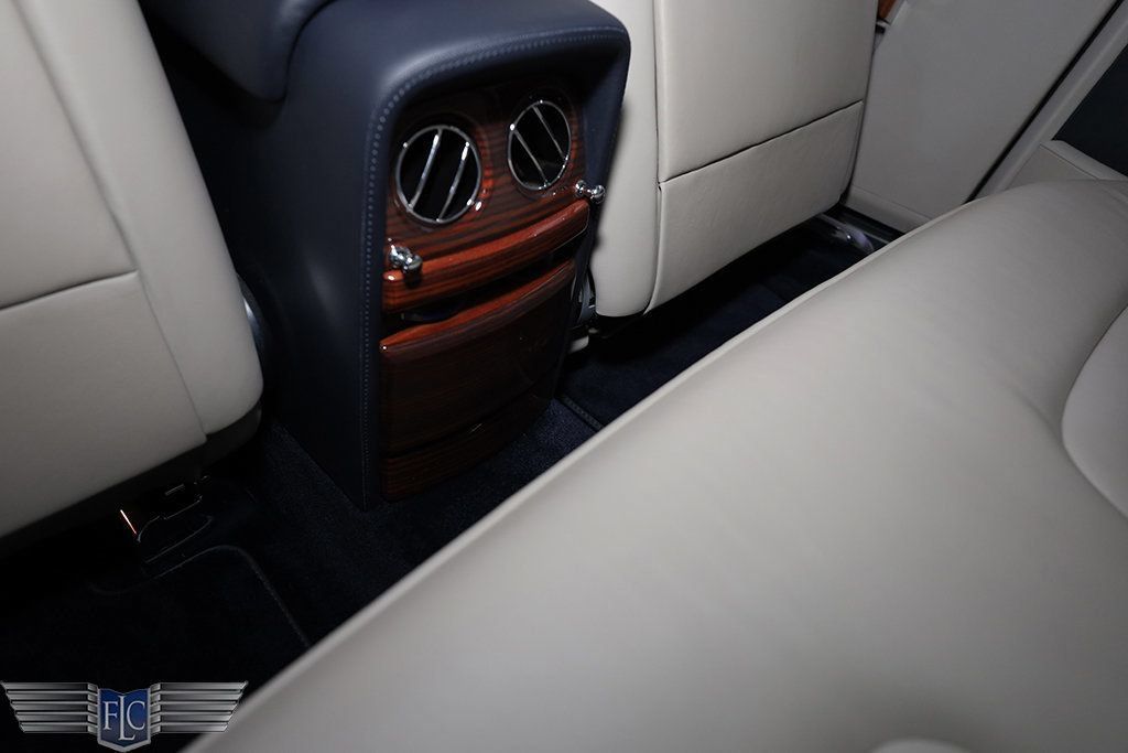 Used 2009 Rolls-Royce Phantom Coupe RWD image 23