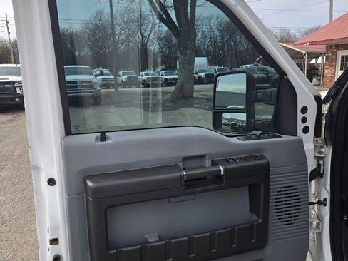 Used 2015 Ford F250 XL w/ Power Equipment Group image 27