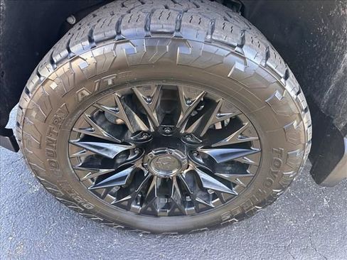 Used 2024 GMC Sierra 3500 Denali Ultimate image 14