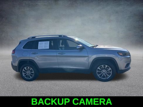 Used 2020 Jeep Cherokee Latitude Plus AWD/4WD image 4