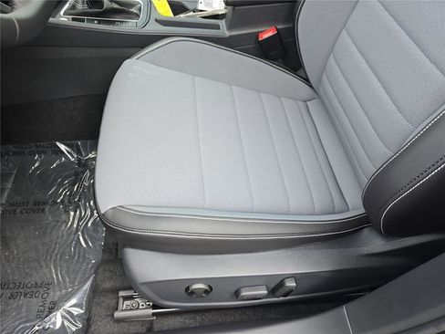 New 2026 Volkswagen Jetta SE image 15