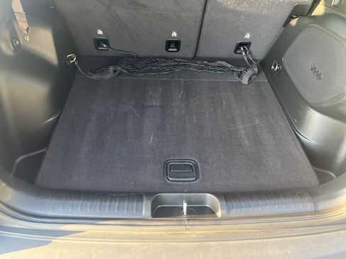 Used 2020 Jeep Cherokee Limited AWD/4WD image 28
