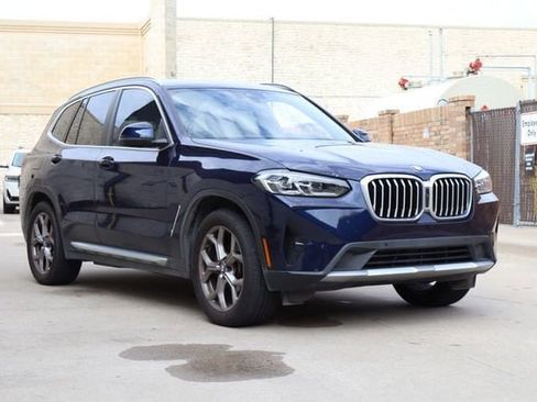 Used 2023 BMW X3 xDrive30i w/ Premium Package AWD/4WD image 2