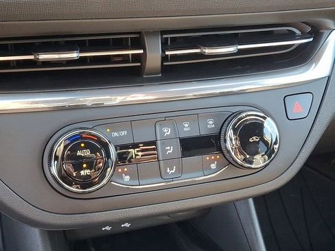 New 2026 Buick Envista Preferred w/ Convenience I Package image 16