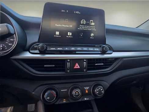 Used 2021 Kia Forte LXS image 20