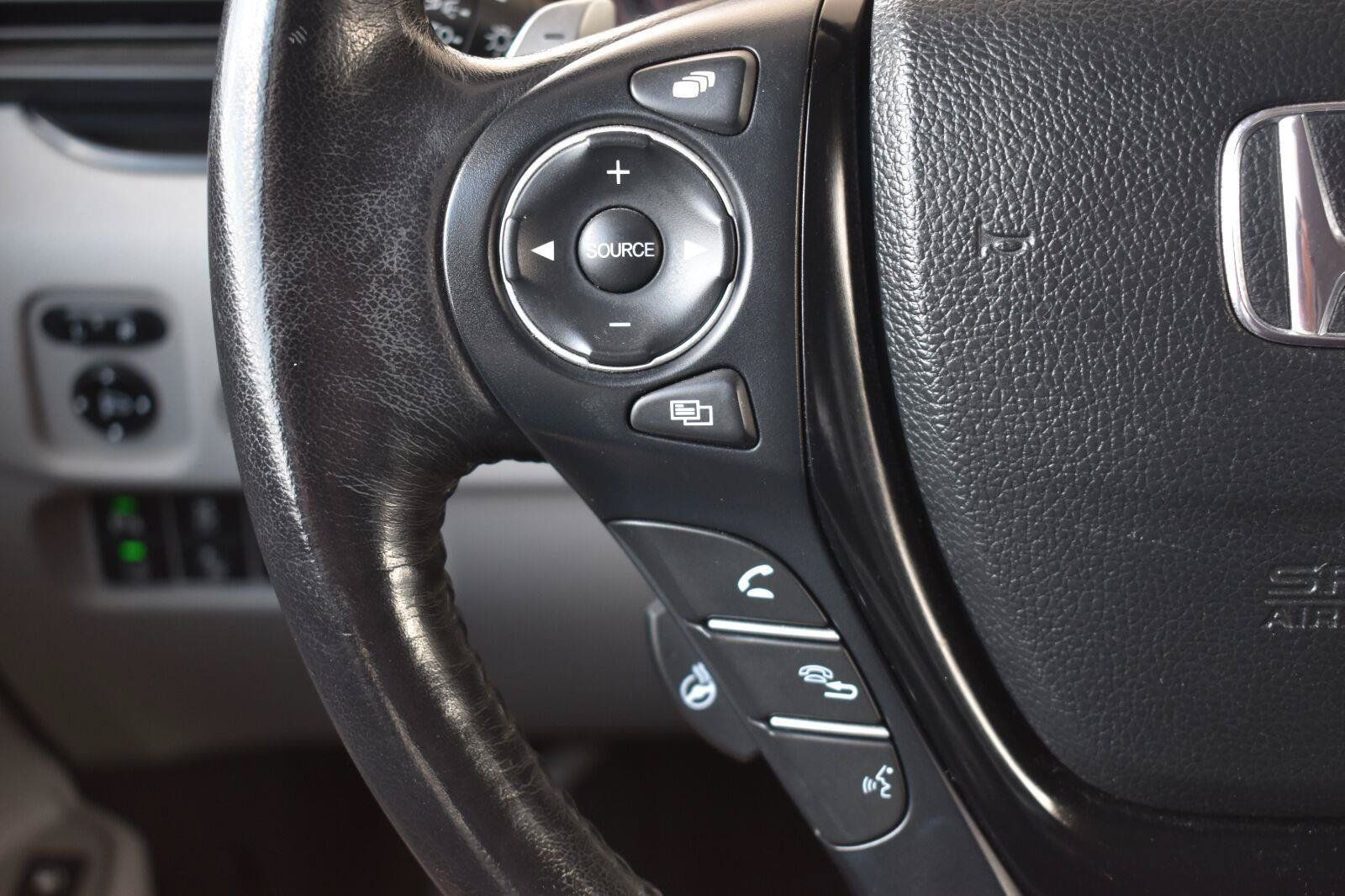 Used 2020 Honda Ridgeline RTL-E image 7
