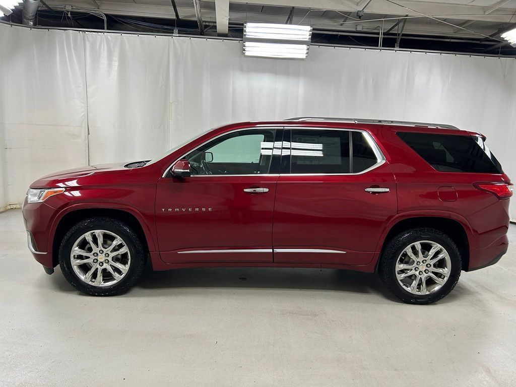 Used 2019 Chevrolet Traverse High Country w/ LPO, Floor Liner Package AWD/4WD image 8