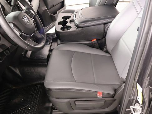 Used 2026 RAM 2500 Tradesman image 9