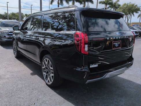 Certified 2025 Ford Expedition Max Platinum w/ Platinum Ultimate Package AWD/4WD image 6