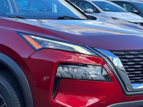 Certified 2021 Nissan Rogue S image 8