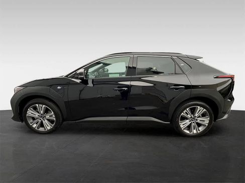 Certified 2024 Subaru Solterra Touring w/ Touring Package image 3