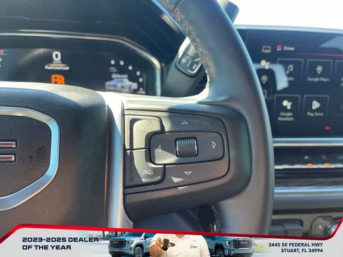 Used 2025 GMC Sierra 1500 Elevation image 26