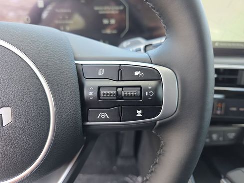 New 2026 Kia K5 EX FWD image 31