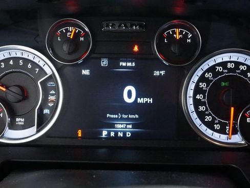 Certified 2022 RAM 1500 Classic Warlock w/ Electronics Group image 36