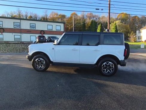 Used 2025 Ford Bronco Outer Banks image 7