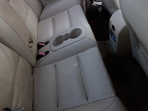 Used 2011 Volkswagen Eos Lux image 12