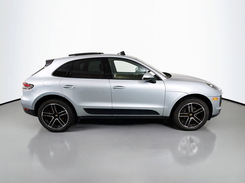 Used 2020 Porsche Macan image 8