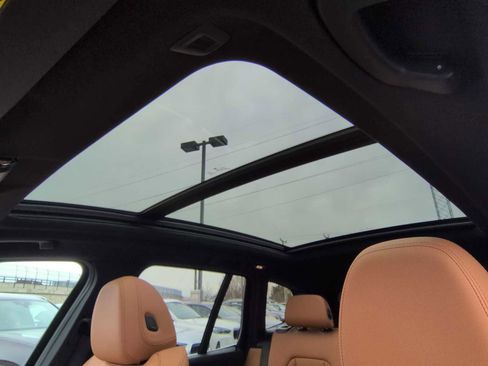 Certified 2023 BMW X3 xDrive30i w/ Premium Package image 20