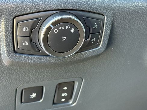 Used 2022 Ford F450 Lariat w/ Lariat Ultimate Package image 21