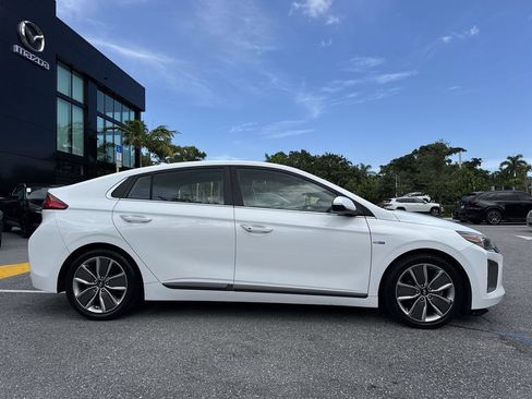 Used 2019 Hyundai Ioniq Limited FWD image 23