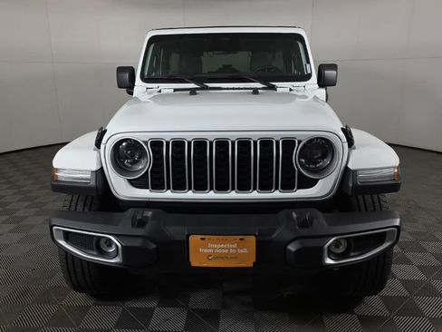 Used 2025 Jeep Wrangler Unlimited Sahara w/ Safety Group AWD/4WD image 2