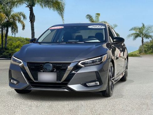Certified 2022 Nissan Sentra SR w/ SR Premium Package image 7