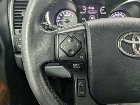 Used 2018 Toyota Sequoia Platinum image 15