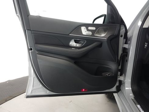 Certified 2026 Mercedes-Benz GLE 350 4MATIC image 5