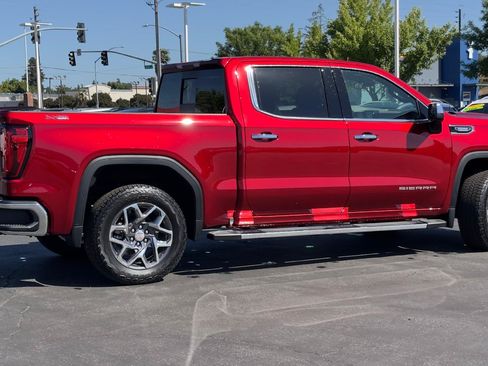 New 2026 GMC Sierra 1500 SLT AWD/4WD image 4