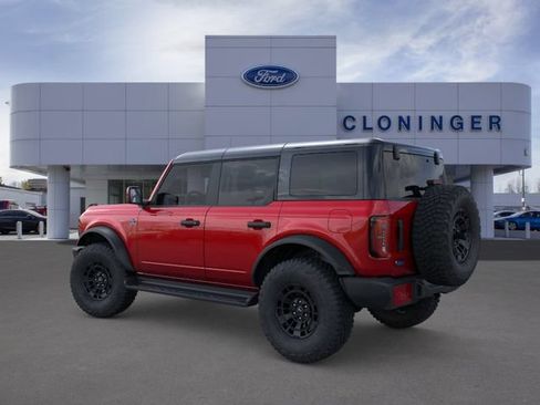 New 2026 Ford Bronco Outer Banks w/ Sasquatch Package AWD/4WD image 4