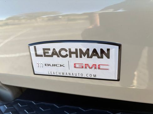 Used 2020 Jeep Gladiator Sport w/ Quick Order Package 24S image 15