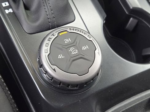 New 2026 Ford Bronco Outer Banks image 10