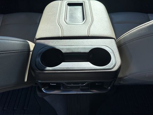 Used 2021 GMC Sierra 3500 SLT w/ SLT Preferred Package image 25