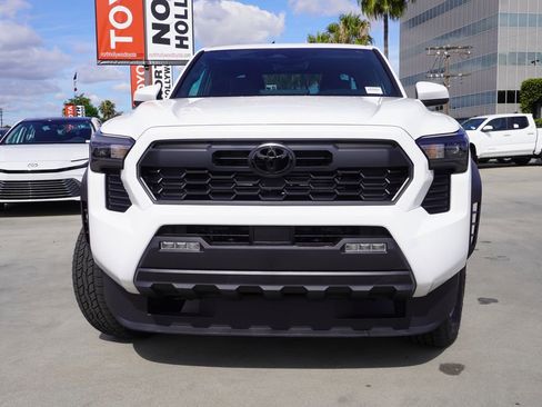 New 2026 Toyota Tacoma TRD Off-Road AWD/4WD image 2