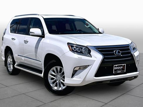 Used 2016 Lexus GX 460 AWD/4WD image 2