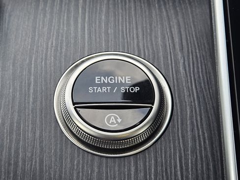 Certified 2025 Mercedes-Benz C 300 C 300 image 22