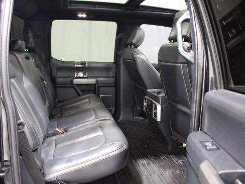 Used 2022 Ford F350 Platinum AWD/4WD image 26