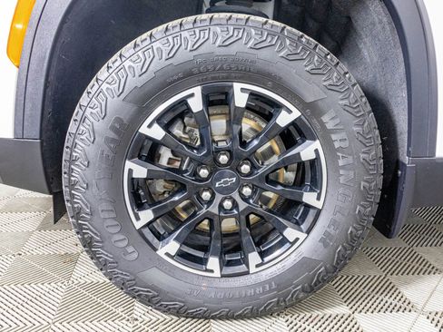 Used 2024 Chevrolet Traverse Z71 w/ LPO, Floor Liner Package image 50