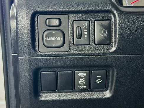 Certified 2022 Toyota 4Runner TRD Off-Road Premium AWD/4WD image 11