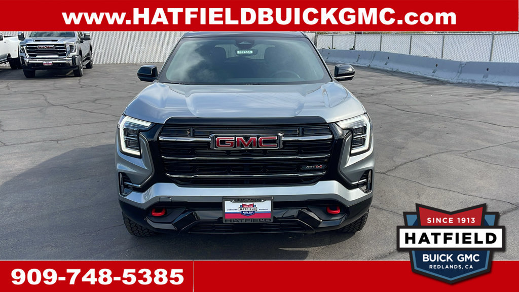 New 2027 GMC Terrain AT4 w/ Convenience Package III AWD/4WD image 8