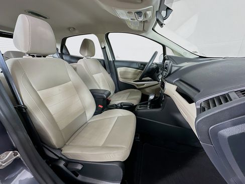 Used 2020 Ford EcoSport S image 28