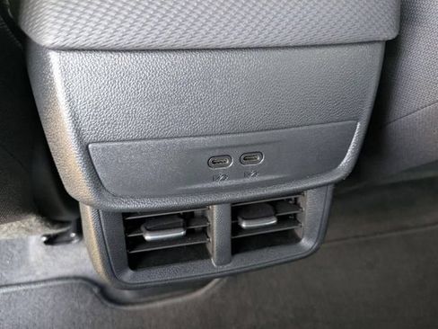 Used 2026 Chevrolet Equinox LT FWD image 20