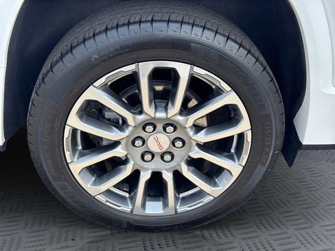 Used 2023 GMC Acadia Denali w/ Denali Technology Package AWD/4WD image 31
